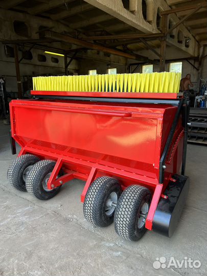 Разбрасыватель песка и резиновой крошки