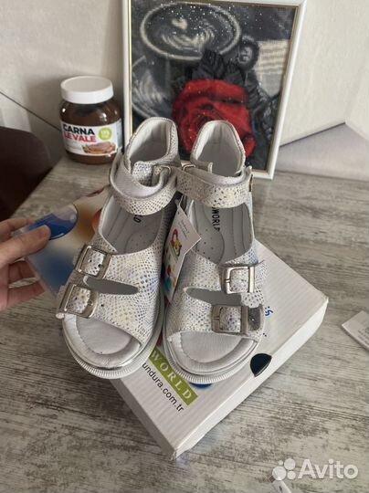 Новые сандали