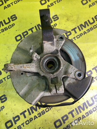 Кулак передний левый Mazda CX-7