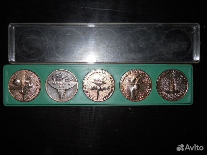 Жетоны в честь олимпиады 80