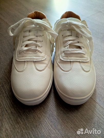 Кроссовки кеды кожаные женские