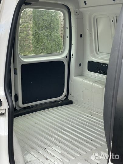 Volkswagen Caddy 1.6 МТ, 2017, 259 000 км