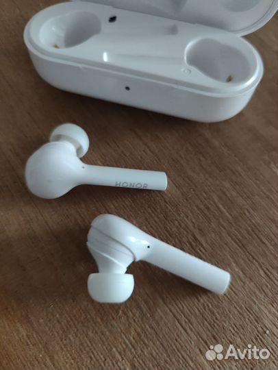 Беспроводные наушники