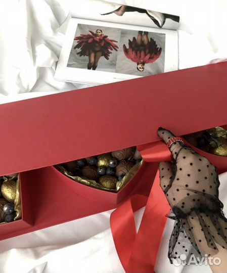 Клубника в шоколаде букеты