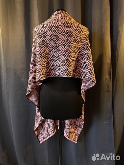 Палантин ручная работа из полушерсти