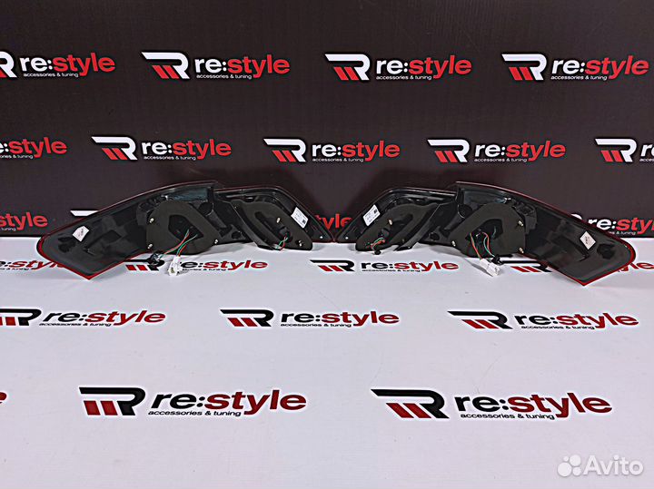 Стопы Toyota Camry 40 06-11г Кр-Белые