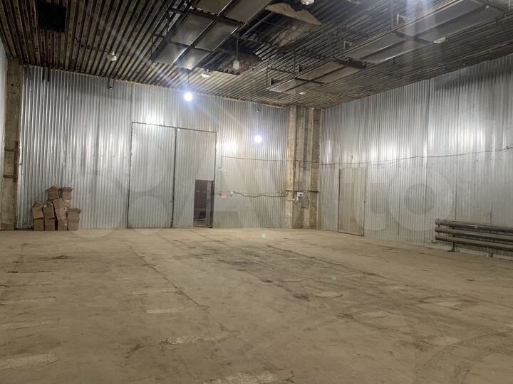 Отапливаемый склад / производство, 2500 м²