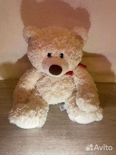 Плюшевый медведь маленький