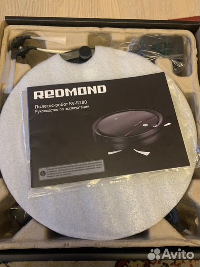 Робот пылесос новый