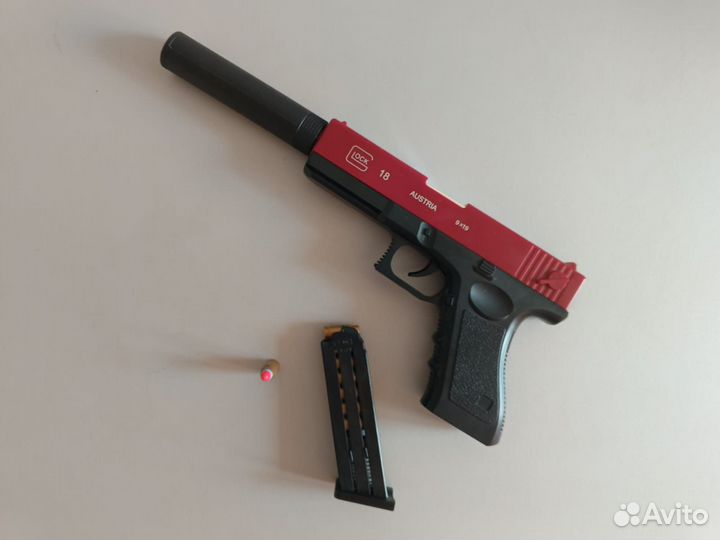 Пистолет с пульками Glock