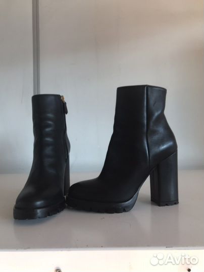 Ботильоны Prada