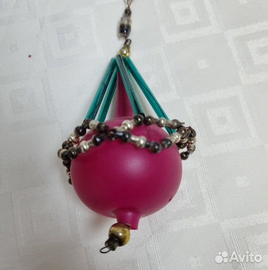 Ёлочная игрушка СССР. Стеклярус. Подвеска. Розовая