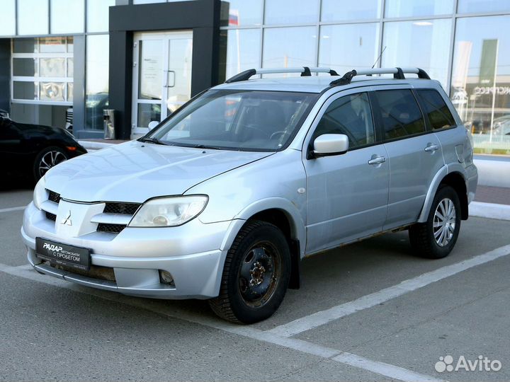 Mitsubishi Outlander 2.4 МТ, 2004, 267 000 км
