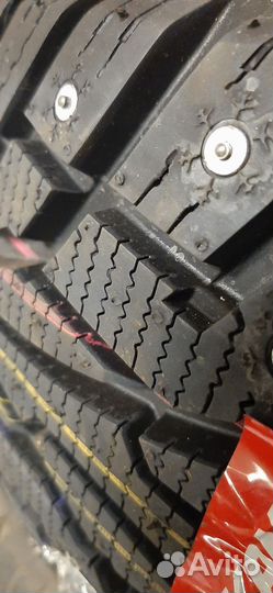 Nankang SW-7 205/70 R15