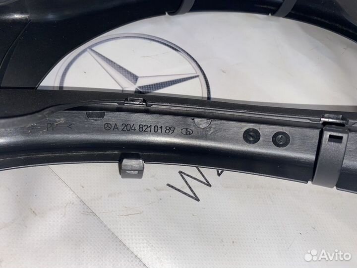 Накладка петли багажника Mercedes W204