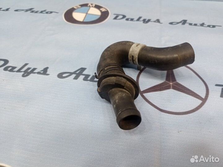 Патрубок отопителя Mercedes-Benz E-Class W210