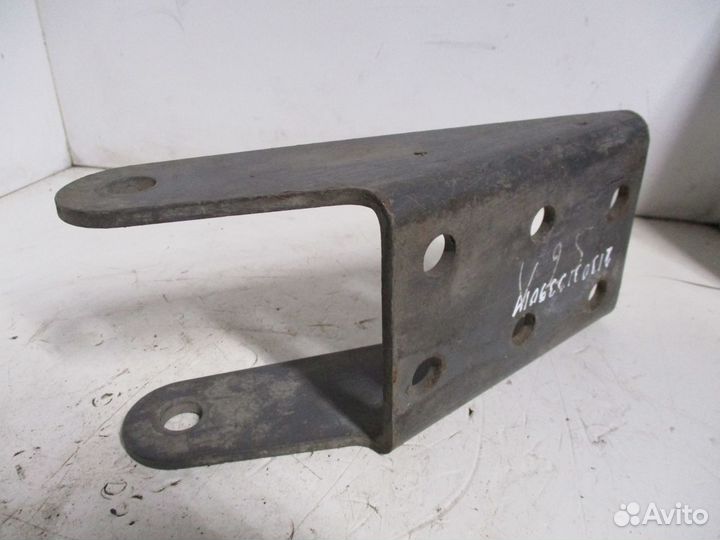 Кронштейн амортизатора Volvo 20375384