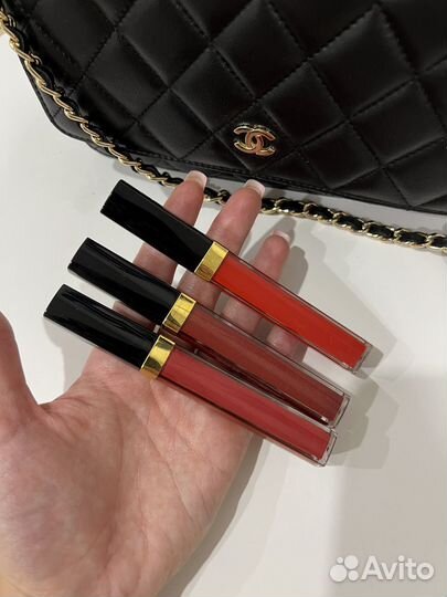Блески помады chanel
