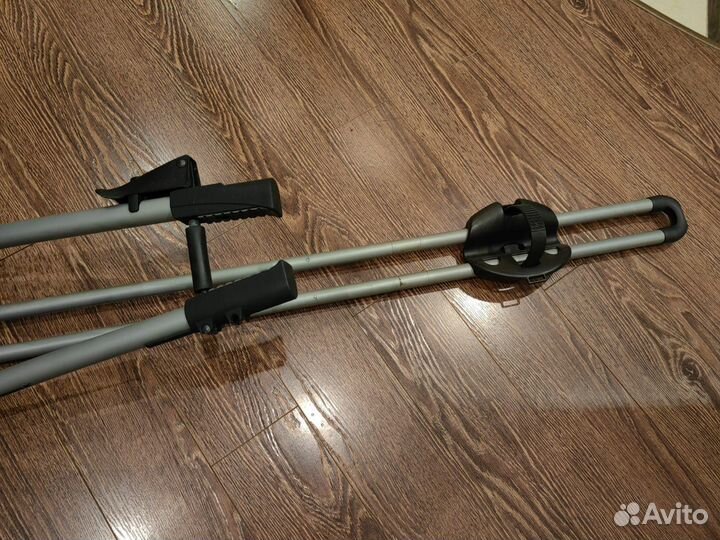 Велокрепление на крышу Thule