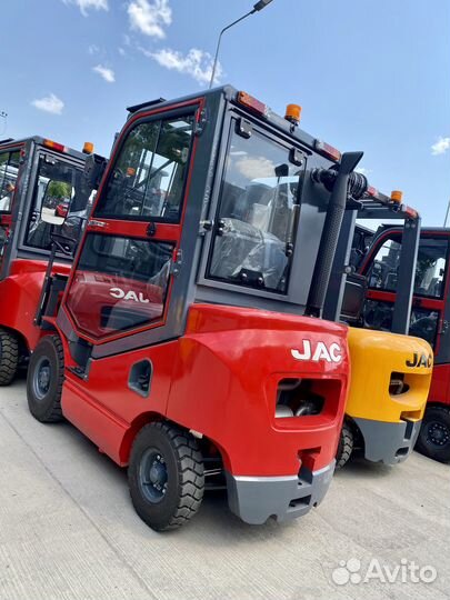 Вилочный погрузчик JAC CPCD30, 2023