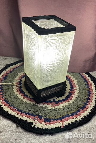 Лампа настольная сенсорная