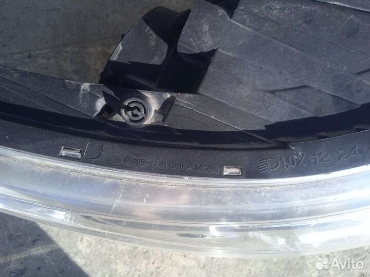 Kia Pio 3 QB фара правая 15-17г И решотка