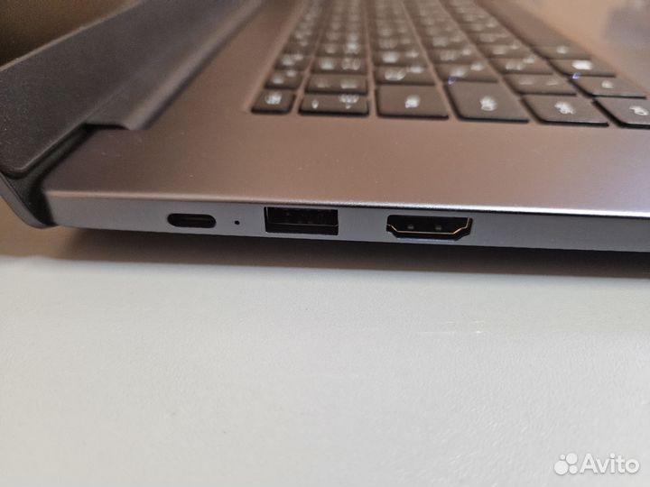 Huawei matebook d15 i5