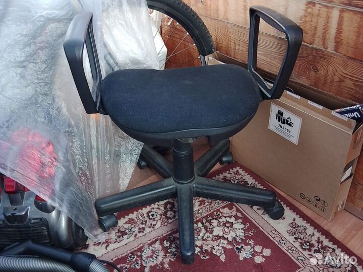 Компьютерное кресло