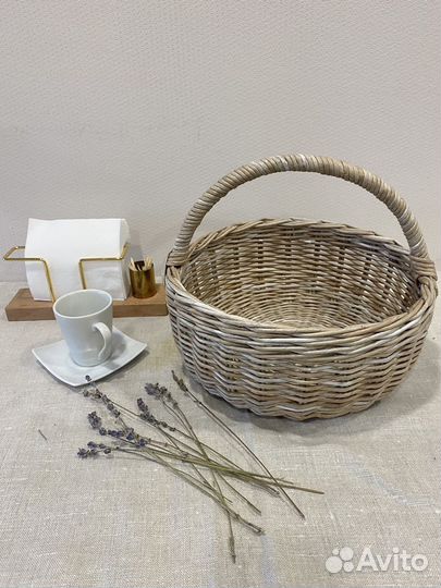 Корзина плетеная пасхальная из бумажной лозы
