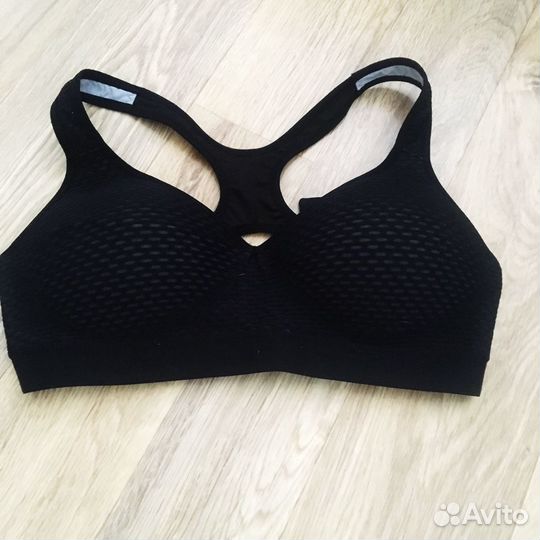 Спортивный топ hm