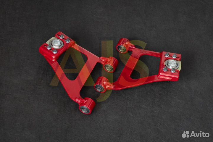 Рычаги задние верхние Toyota Mark 2 90-100