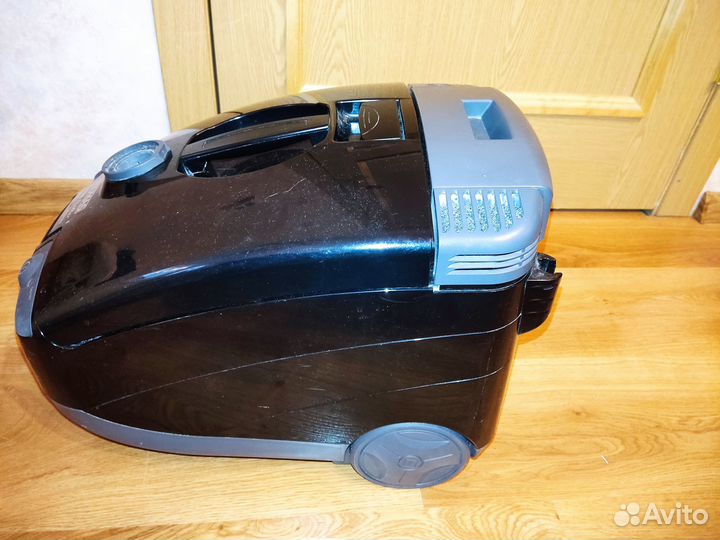 Моющий пылесос thomas