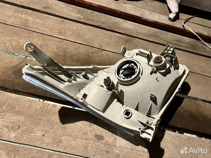 Фары на toyota prado 120