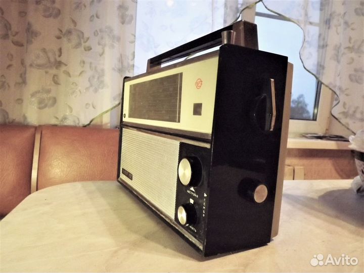 Радиоприемник VEF12,VEF201