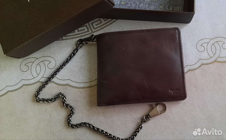 Мужское кожаное портмоне