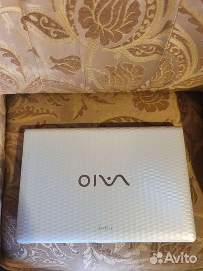 Продам ноутбук Sony