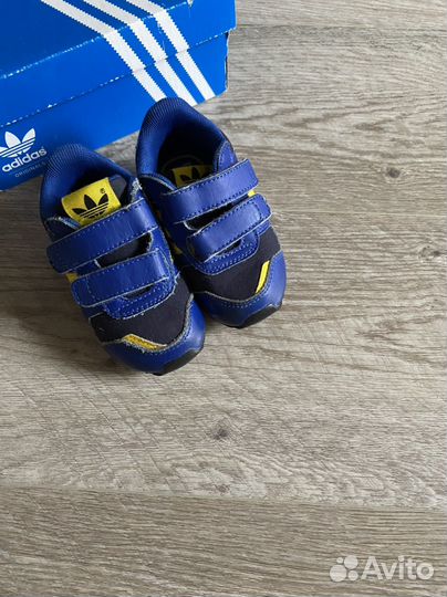 Кроссовки детские adidas оригинал
