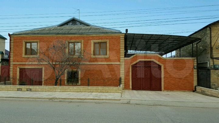 Дом 280 м² на участке 4,5 га