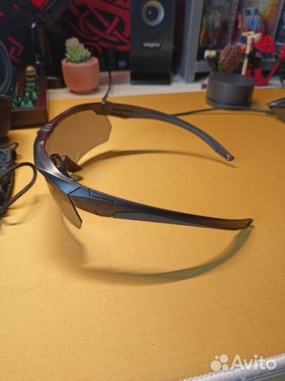 Очки ESS crossbow