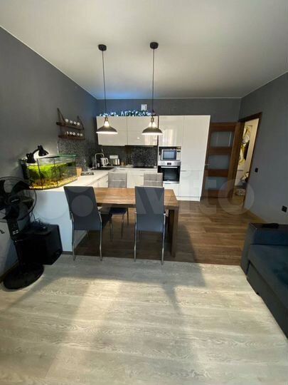 2-к. квартира, 67,2 м², 13/14 эт.