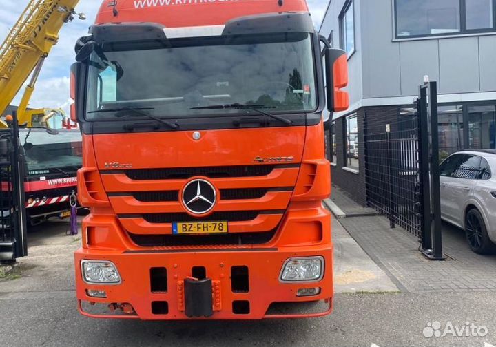 В разборке грузовик Mercedes,Actros mpiii 2009-201