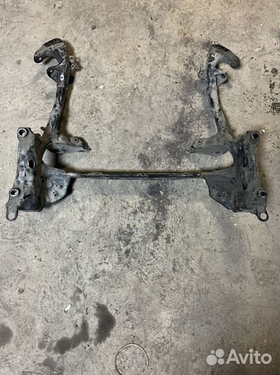 Подрамник передний Audi A6 4x4