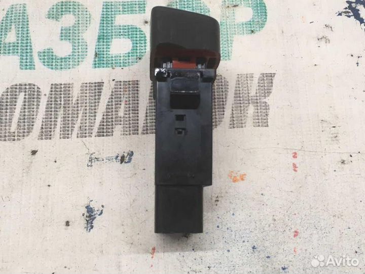 Кнопка аварийной сигнализации для Hyundai Sonata 4