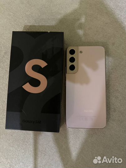 Samsung Galaxy S22, 8/128 ГБ