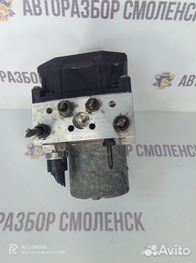 Блок ABS (насос) BMW 7 серия E65/E66 рестайлинг (2