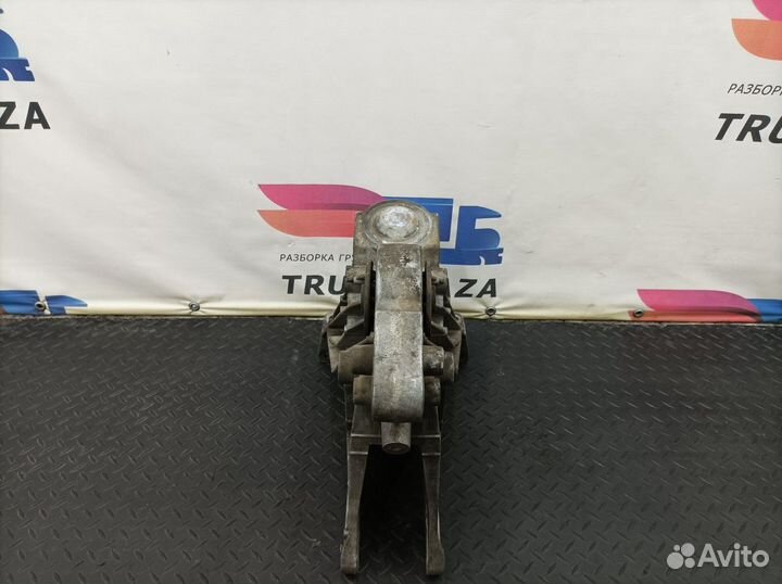 7482270859 Кронштейн кабины Renault Premium