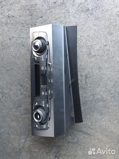 Блок управления климат-контролем зад право c Audi