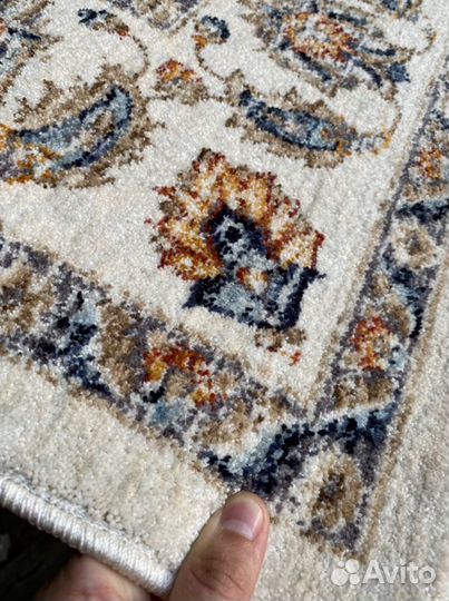 Ковер с узорами