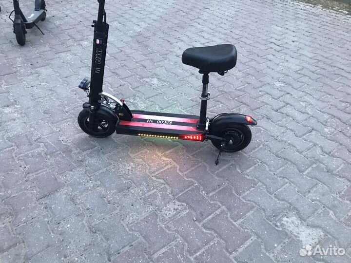 Электросамокат kugoo m4