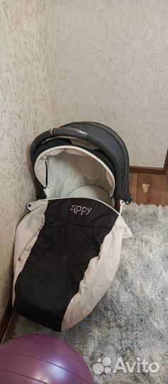 Коляска 2 в 1 с автолюлькой